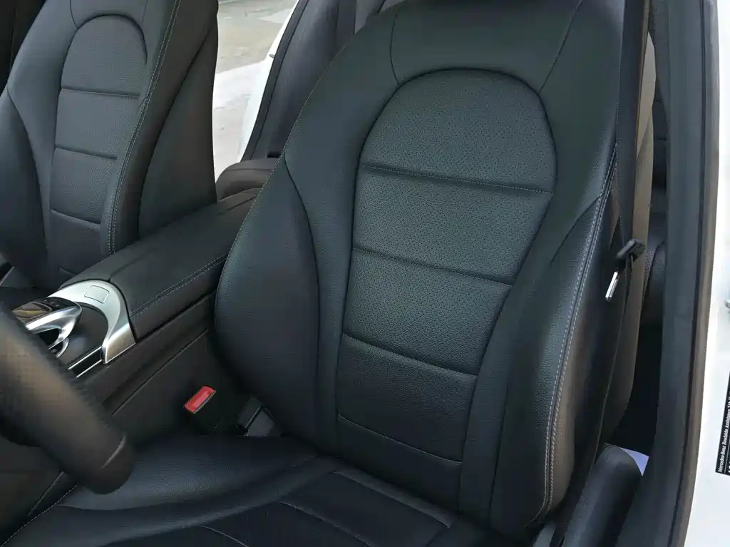 Mercedes-Benz C-Class 2015 — фото 19