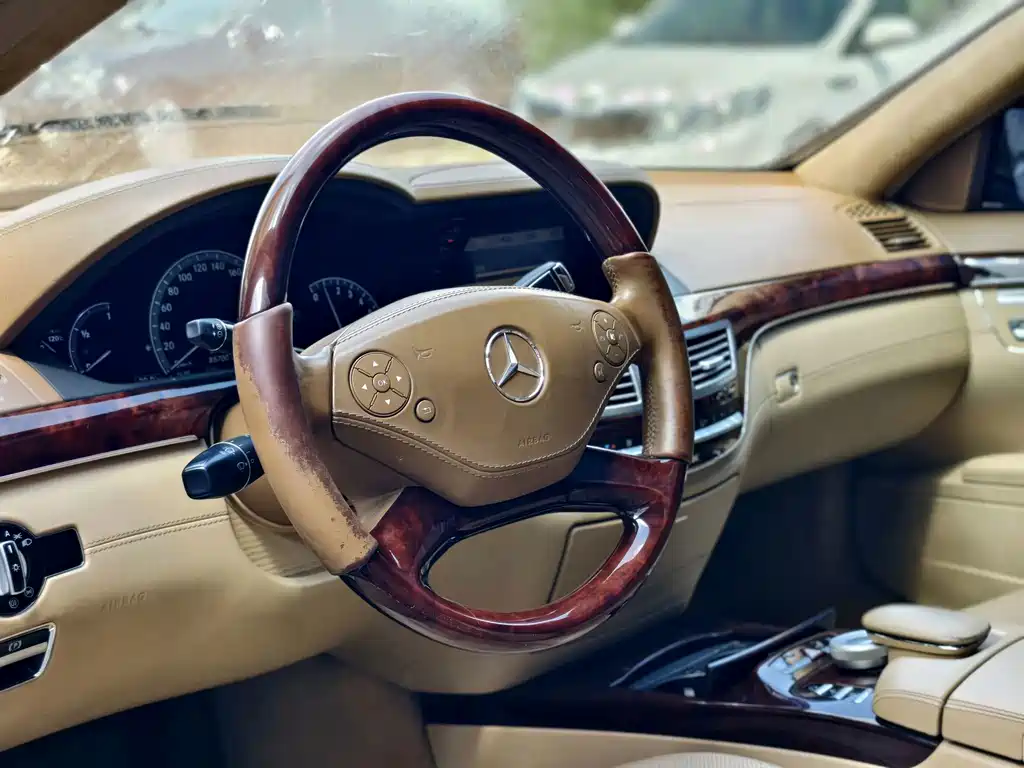 Mercedes-Benz S-Class 2011 — фото 13