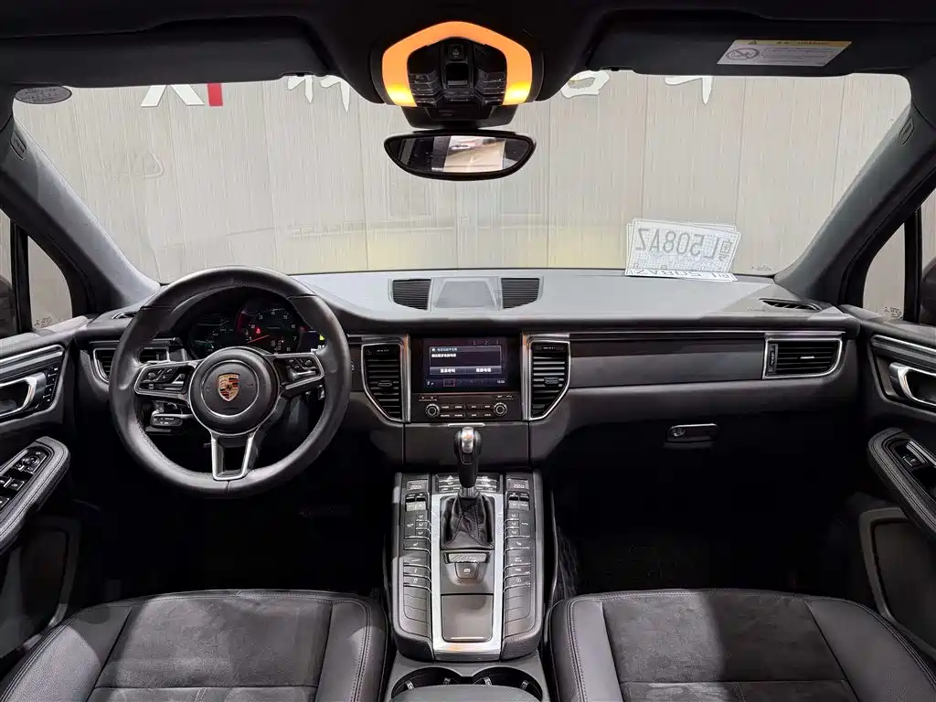 Porsche Macan 2018