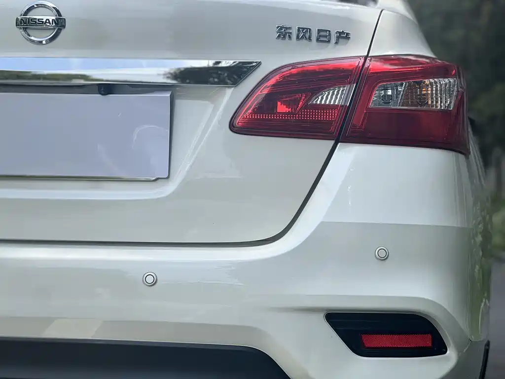 Nissan Sylphy 2022 — фото 11