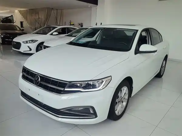 Volkswagen Bora 2021
