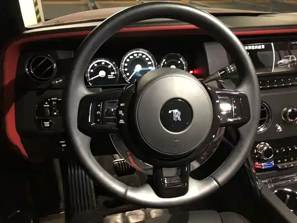 Rolls-Royce Cullinan 2018