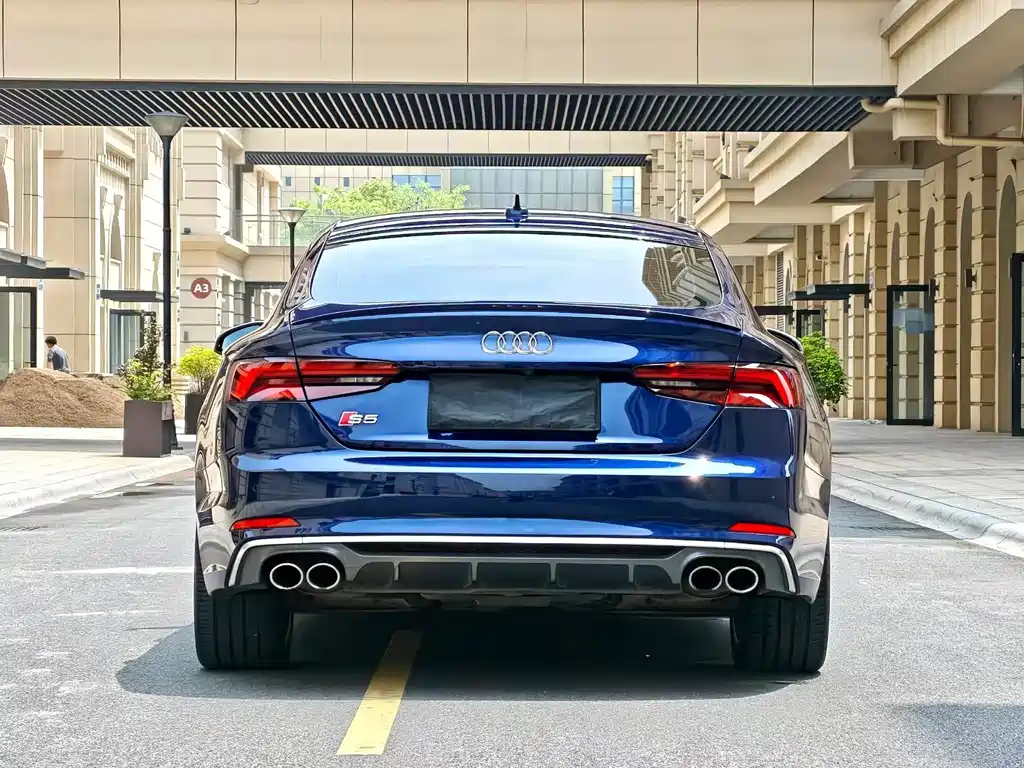 Audi S5 2018 — фото 8
