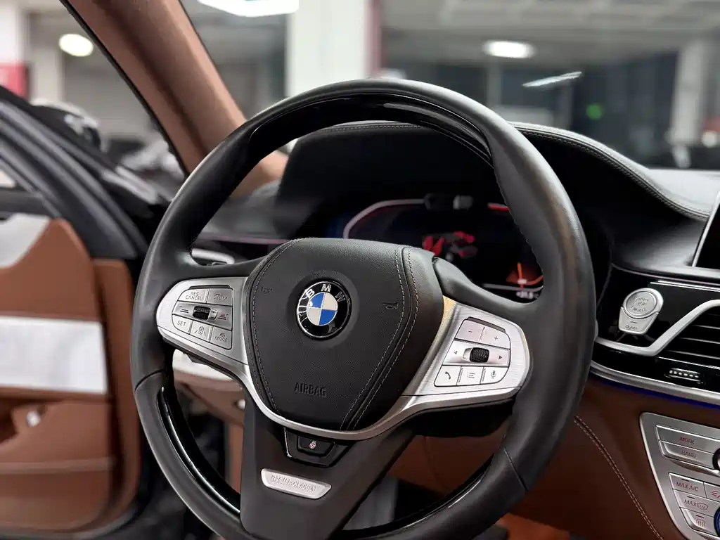 BMW 7 Series 2022 — фото 13