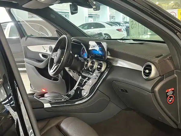 Mercedes-Benz GLC 2022