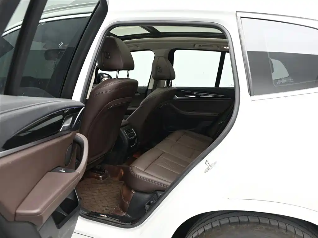 BMW X3 2022 — фото 14