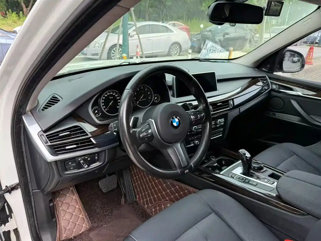 BMW X5 2015 — фото 8