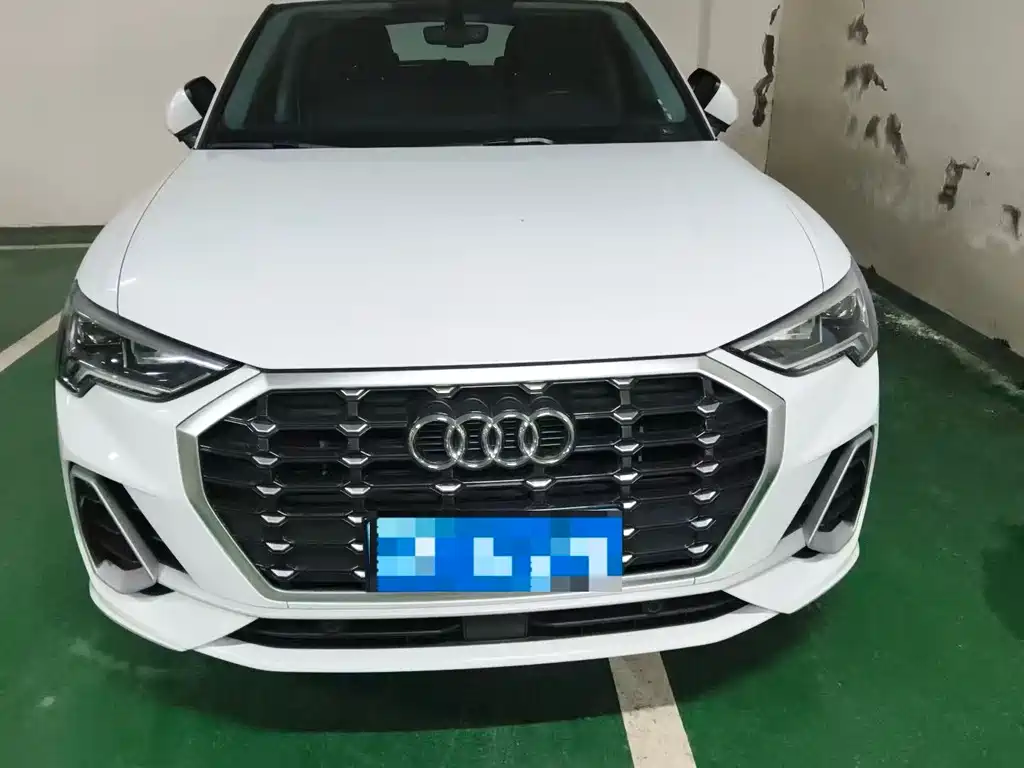 Audi Q3 2023 — фото 2
