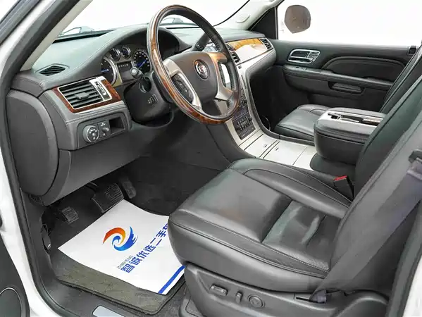 Cadillac Escalade 2014