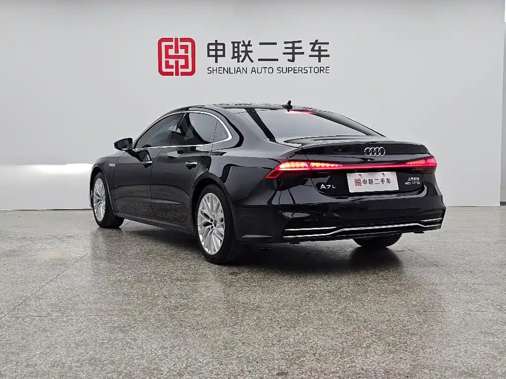Audi A7L 2024 — фото 3
