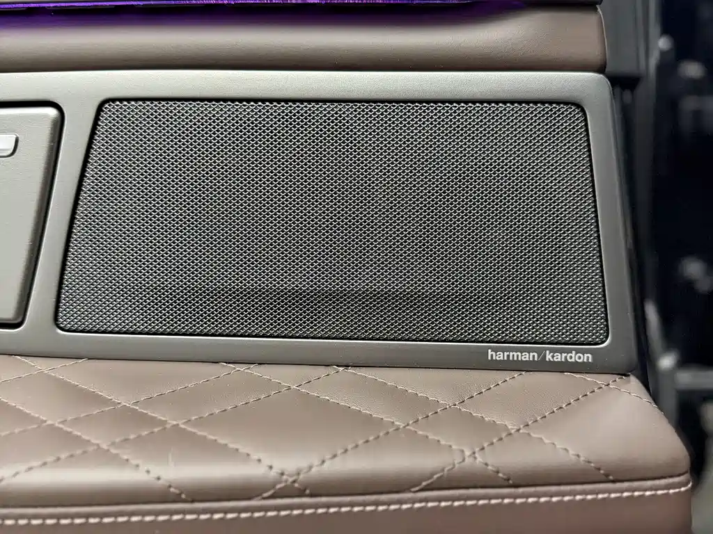 BMW 7 Series 2021 — фото 15