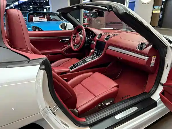 Porsche 718 2017