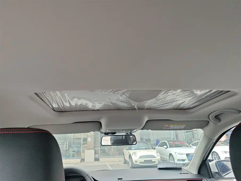 Skoda Rapid Spaceback 2020 — фото 14
