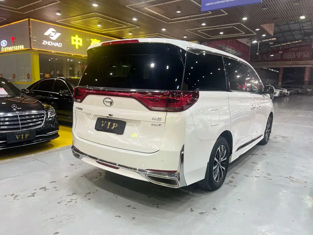GAC Motor Trumpchi M8 2022 — фото 6