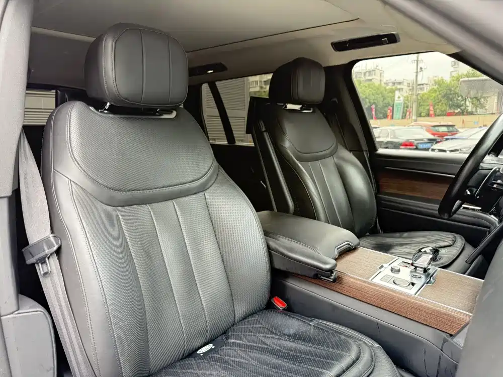 Land Rover Range Rover 2022 — фото 14