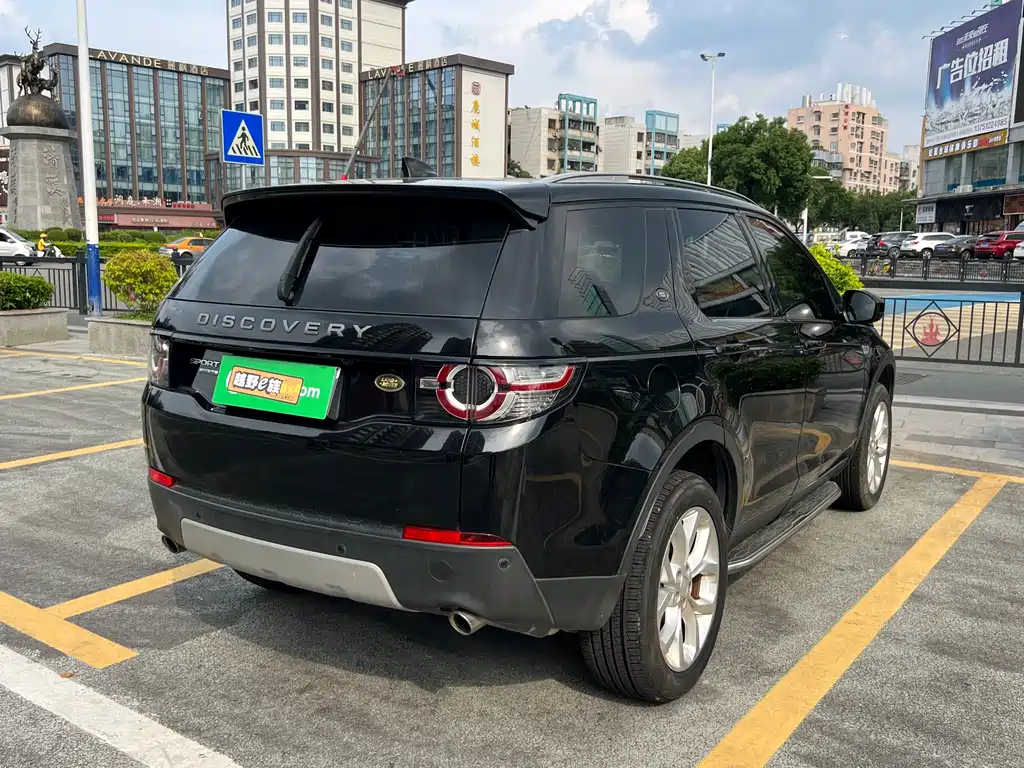 Land Rover Discovery Sport 2017 — фото 7