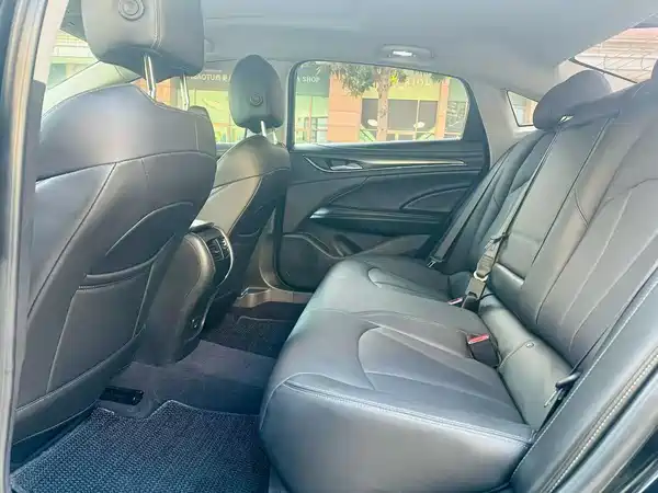 Buick LaCrosse 2021