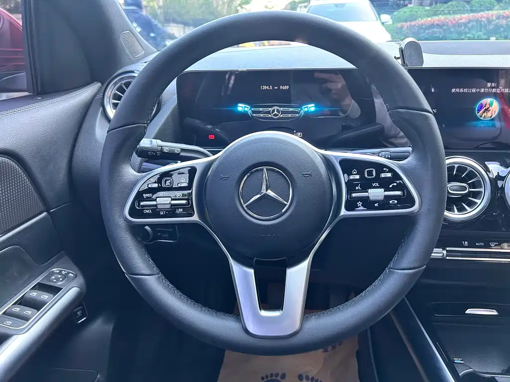 Mercedes-Benz GLA 2021 — фото 16