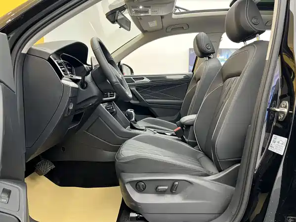 Volkswagen Tiguan L 2025