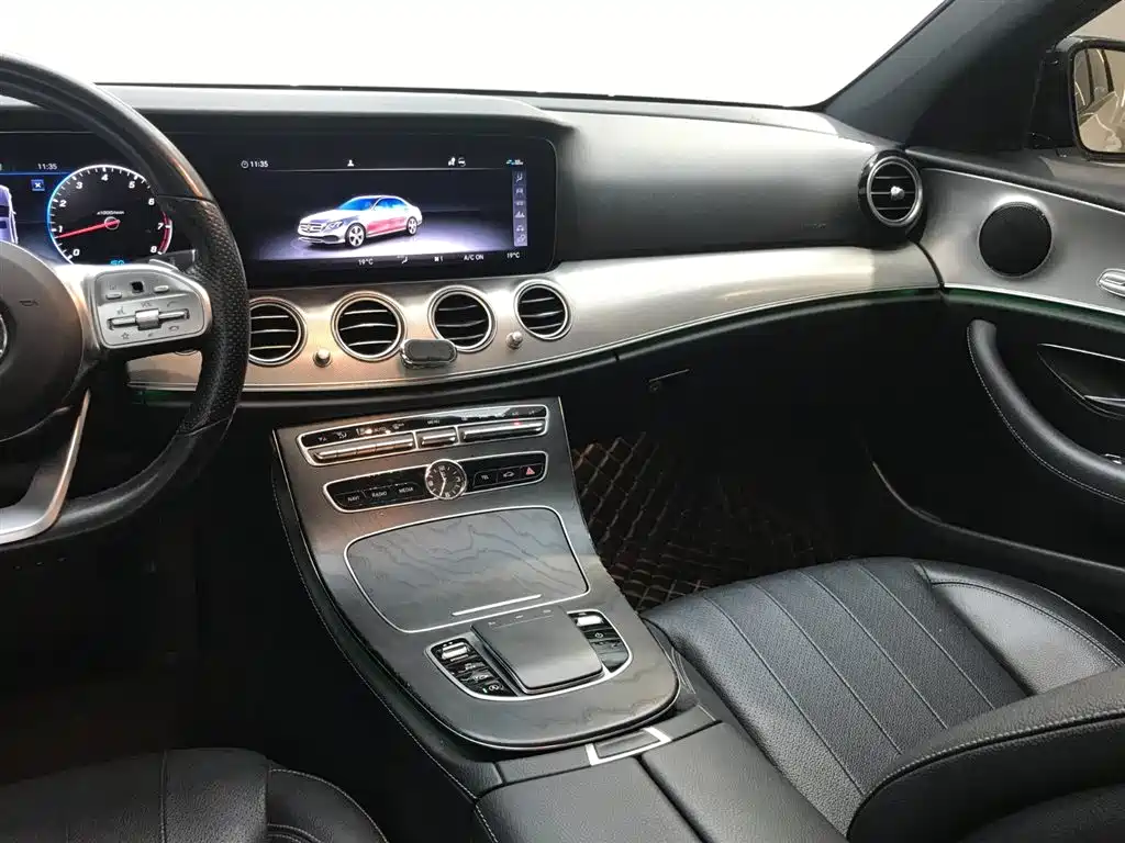 Mercedes-Benz E-Class 2020 — фото 6