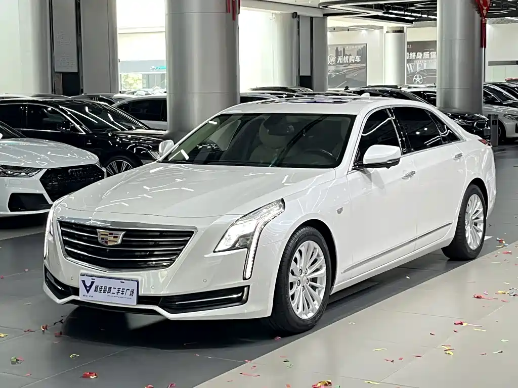 Cadillac CT6 2018 — фото 1