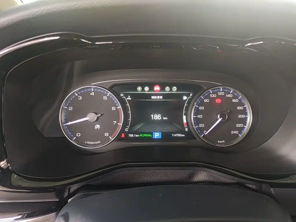 GAC Motor Trumpchi M8 2020 — фото 12