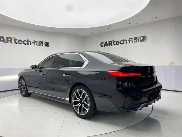 BMW 7 Series 2023