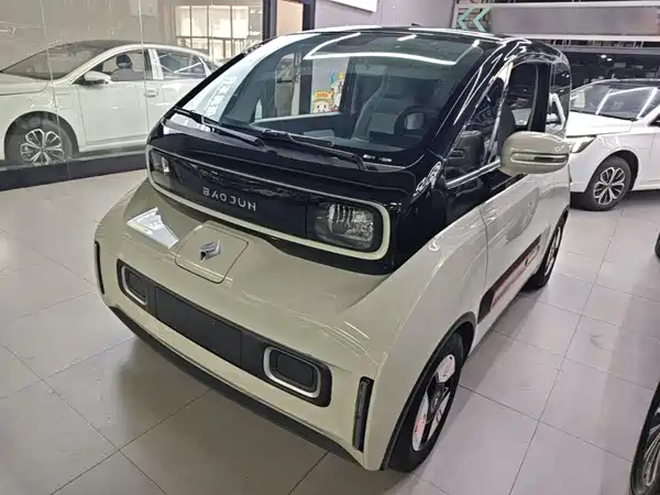 Baojun Kiwi EV 2021