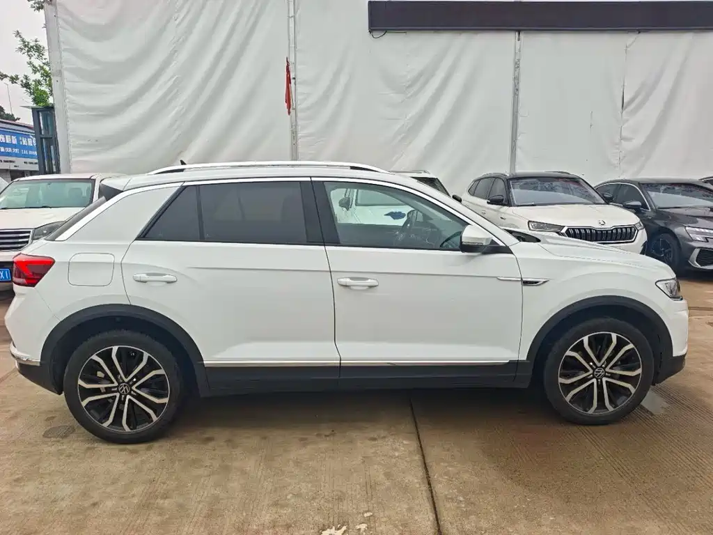 Volkswagen T-Roc 2021