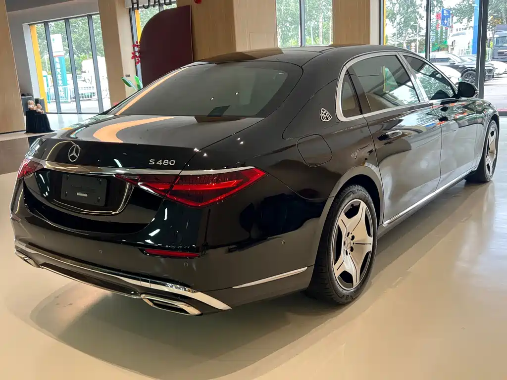 Mercedes-Benz Maybach S-Class 2025 — фото 17
