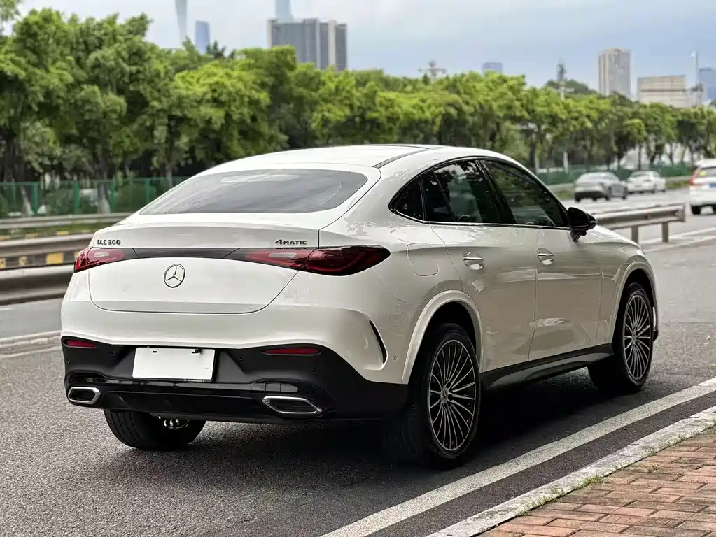 Mercedes-Benz GLC Coupe 2024 — фото 5
