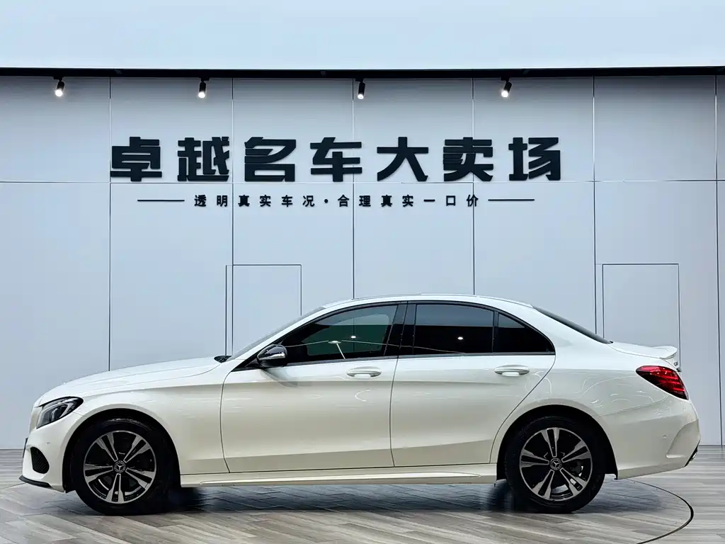 Mercedes-Benz C-Class 2018 — фото 4