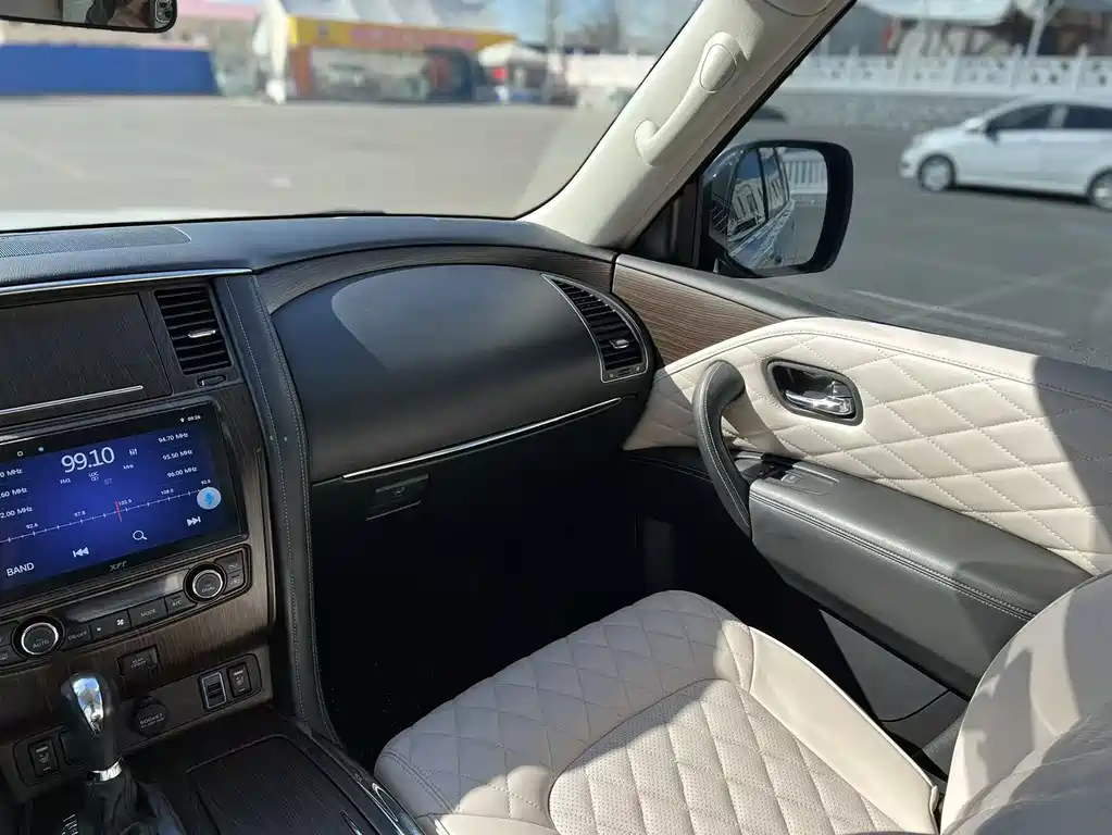 Nissan Patrol 2020 — фото 13