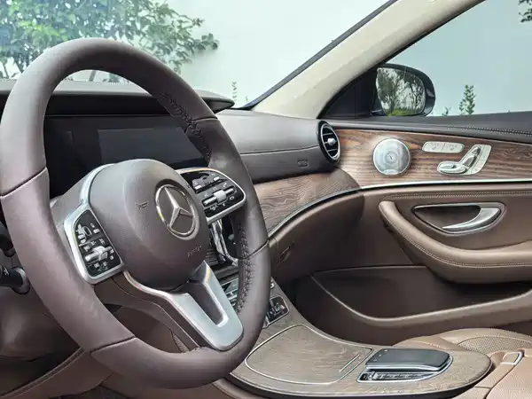 Mercedes-Benz E-Class 2020