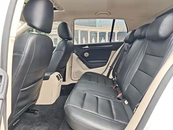 Volkswagen Golf 2012