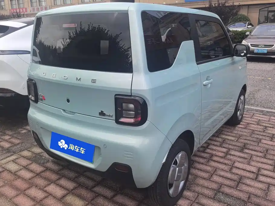 Geely Galaxy Panda 2025