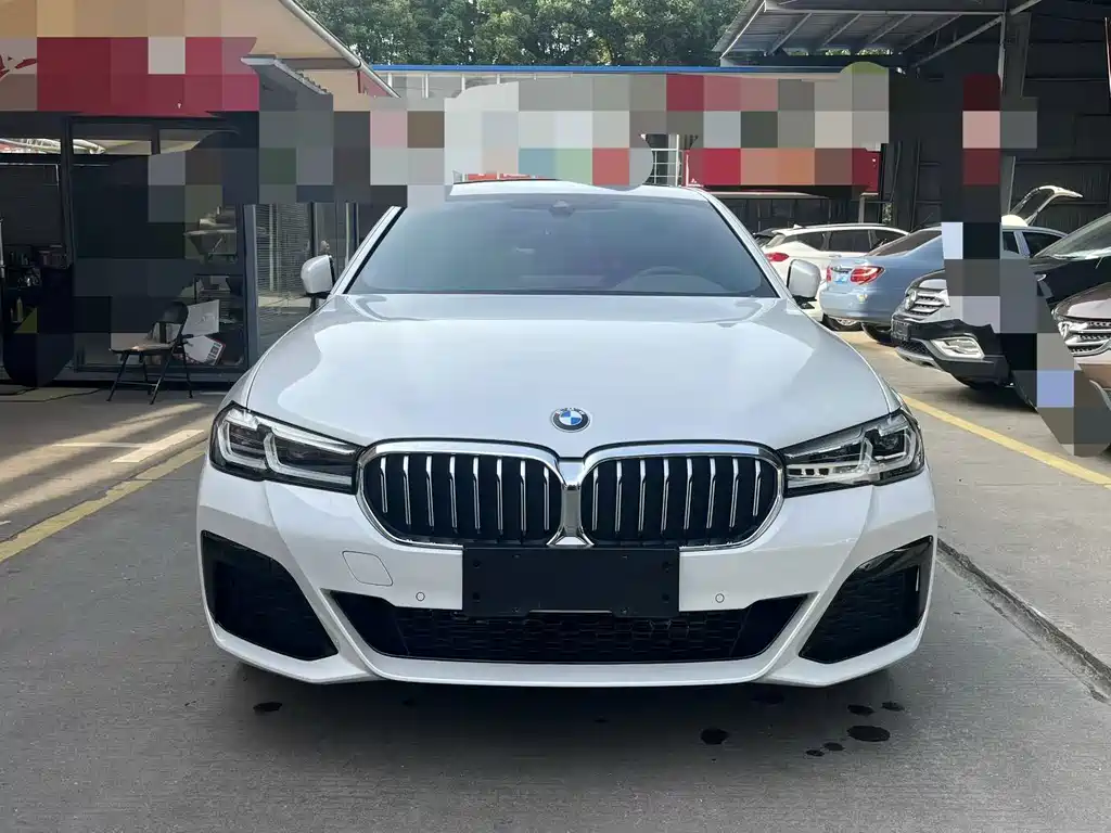 BMW 5 Series 2023