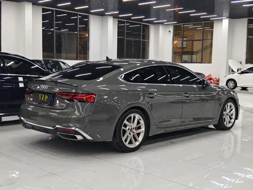 Audi A5 2023 — фото 10