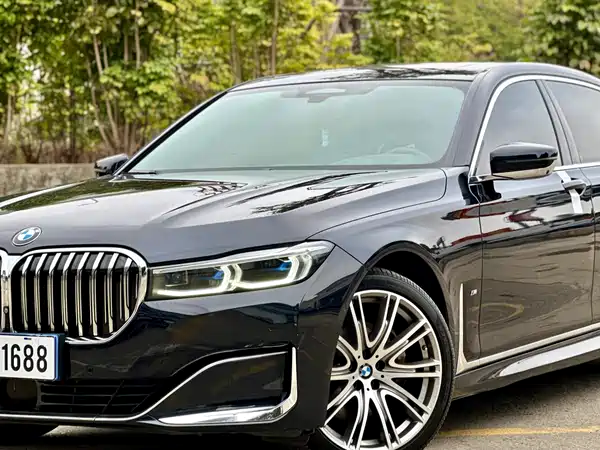 BMW 7 Series 2021