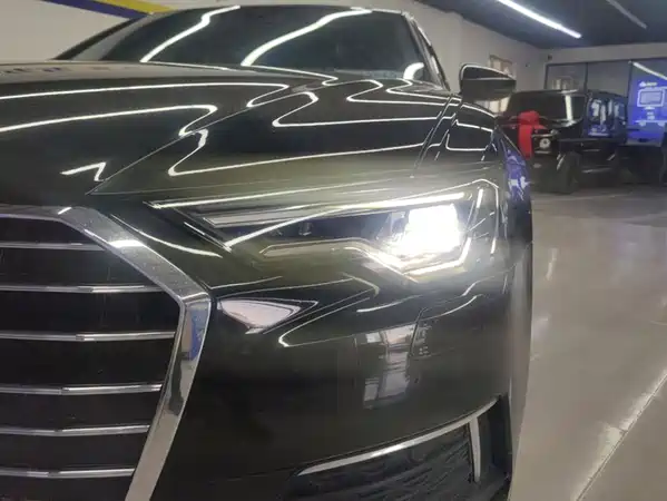 Audi A6L 2021