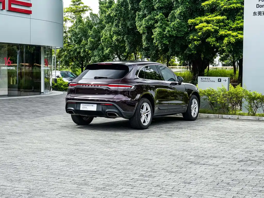 Porsche Macan 2024 — фото 4