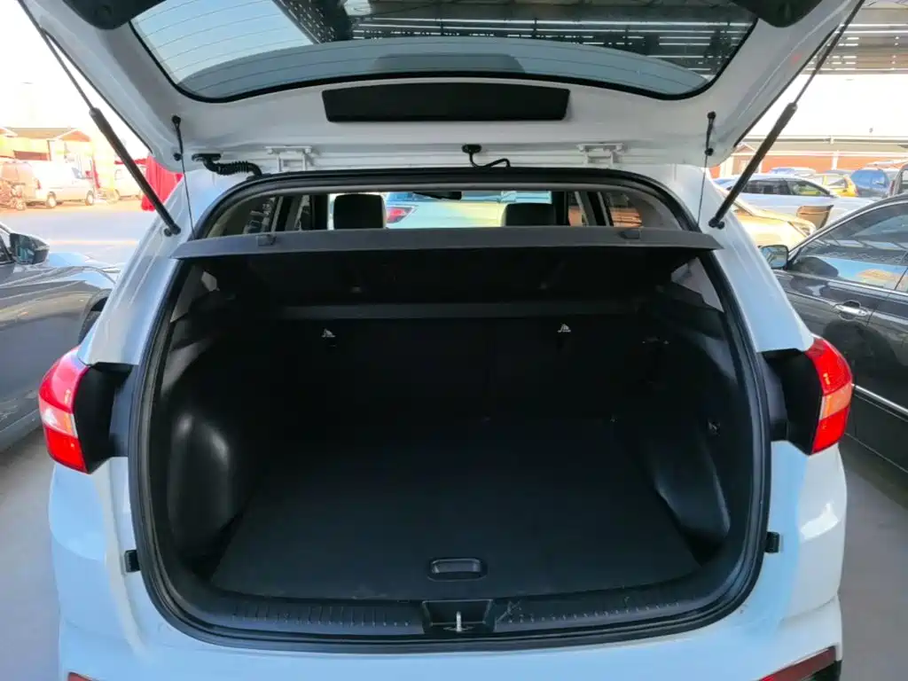 Hyundai ix25 2016 — фото 19