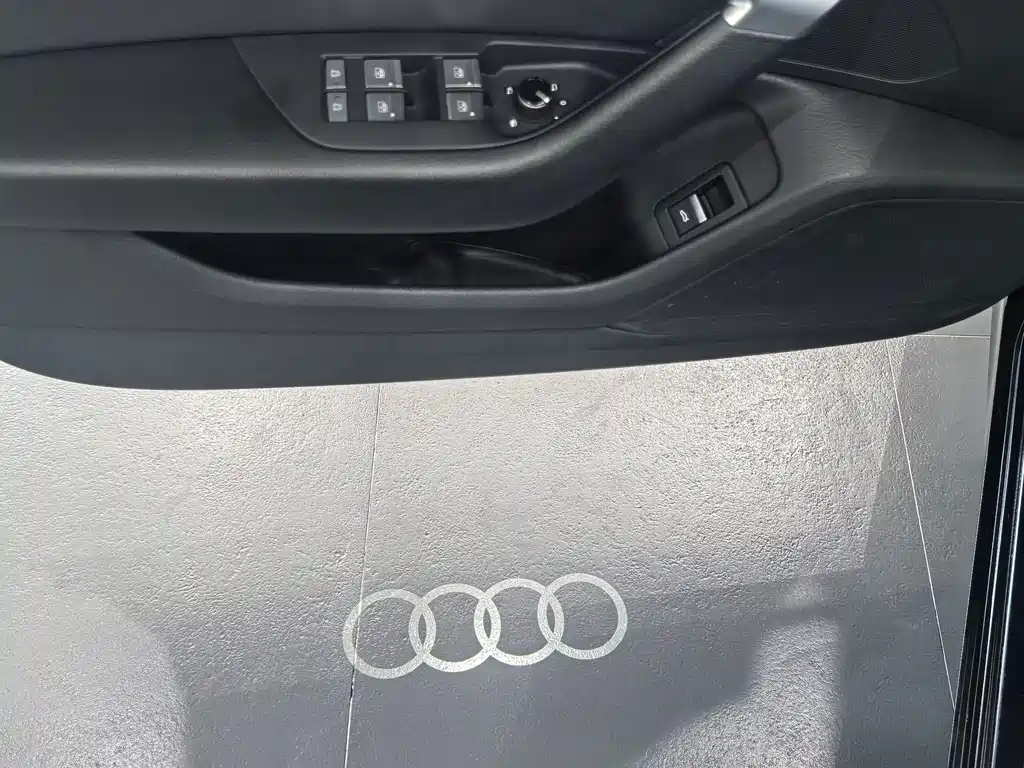Audi A6L 2023 — фото 19