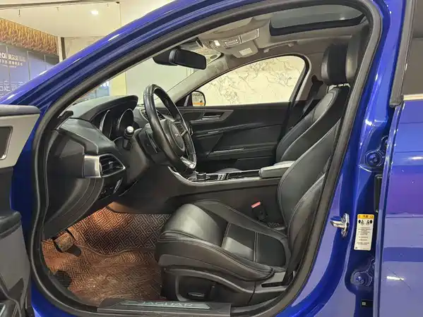 Jaguar XEL 2018