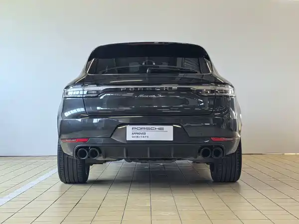 Porsche Macan 2021