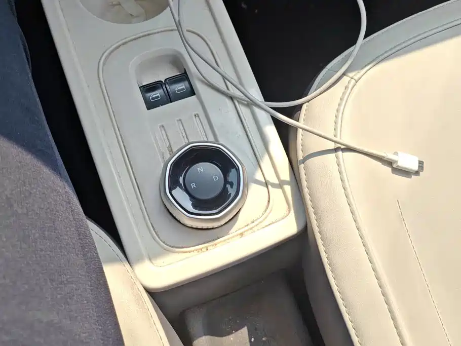 Geely Galaxy Panda 2024 — фото 16