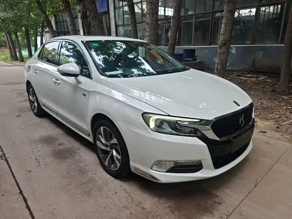 DS 5LS 2016