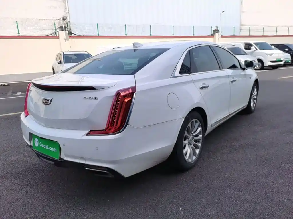 Cadillac XTS 2019 — фото 7