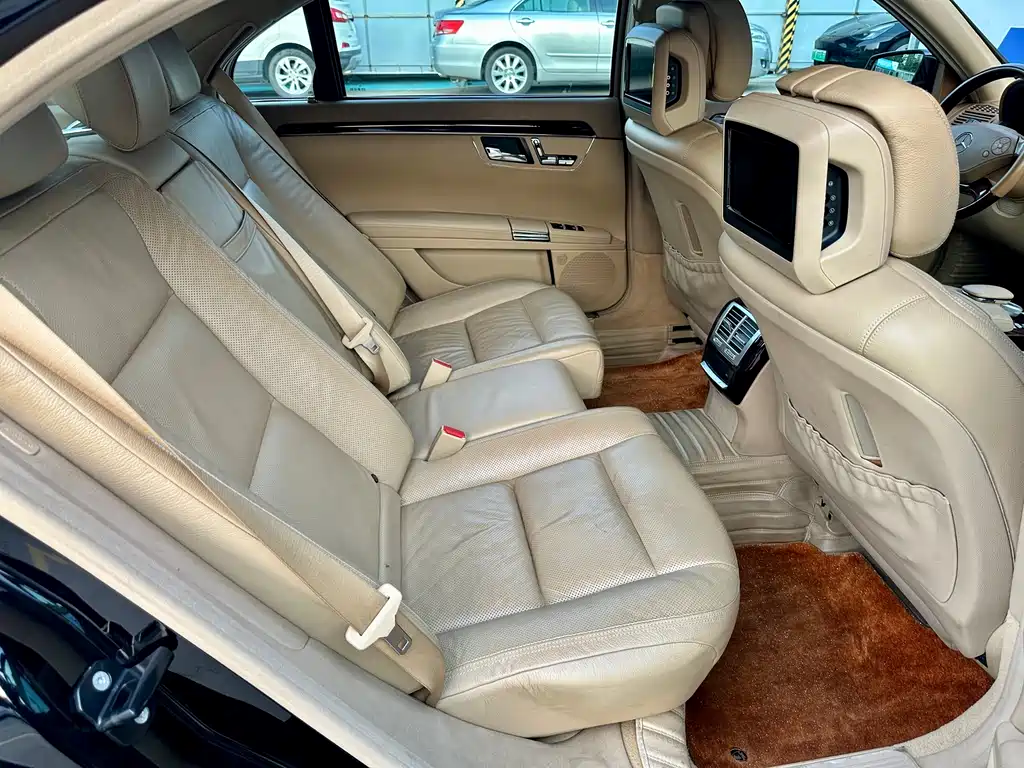 Mercedes-Benz S-Class 2010 — фото 11