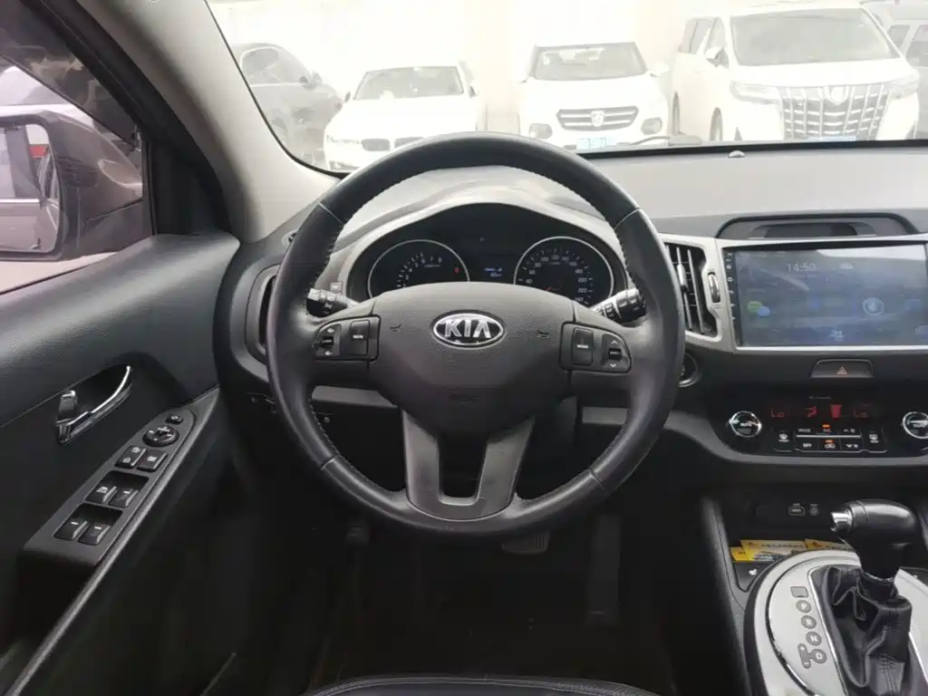 Kia Sportage 2018 — фото 11